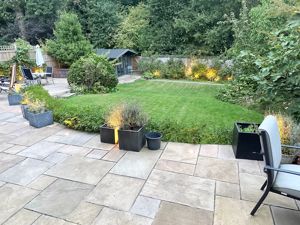 Photo 30- click for photo gallery